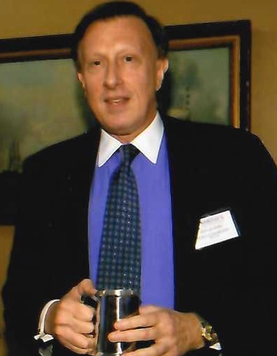 Kurt accepting award